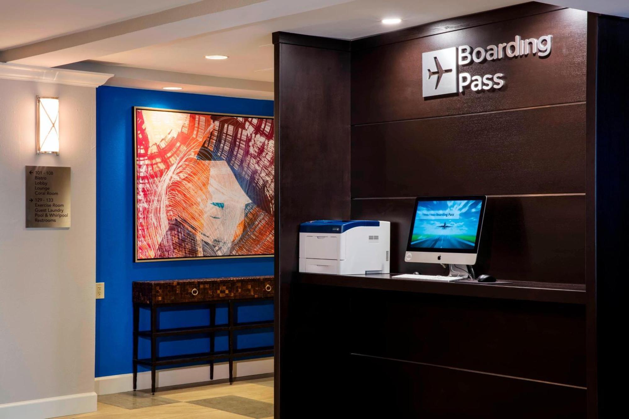 Courtyard By Marriott Fort Lauderdale קורל ספרינגס מראה חיצוני תמונה