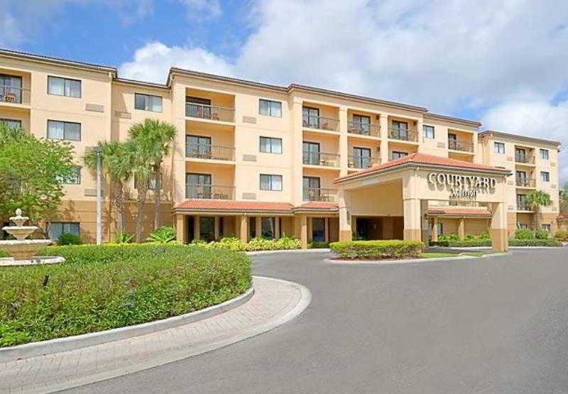 Courtyard By Marriott Fort Lauderdale קורל ספרינגס מראה חיצוני תמונה